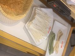 -浪里寻·臻牛养生牛肉火锅(方圆荟店)