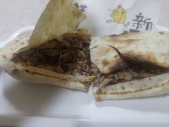 鞋底火烧-宝光熏肉鞋底火烧(新街口店)