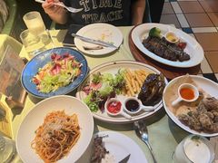 -碧特博格·20年品牌西餐厅(芜湖路店)