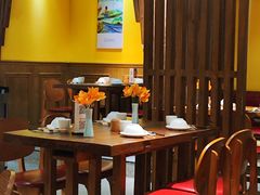 -隔壁老王·家常云南菜(皇冠店)