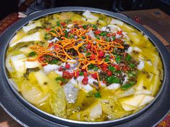 -山城外·非遗酸菜鱼(蜀都万达店)