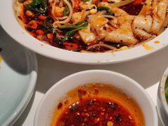 -江城小馆陕南妈妈菜·全球旅行餐厅(钟楼店)