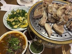 手把肉-蒙亨·手把肉·蒙古包文化主题餐厅(天恒广场店)