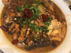 -吴记酱骨炖菜馆(西大直街店)