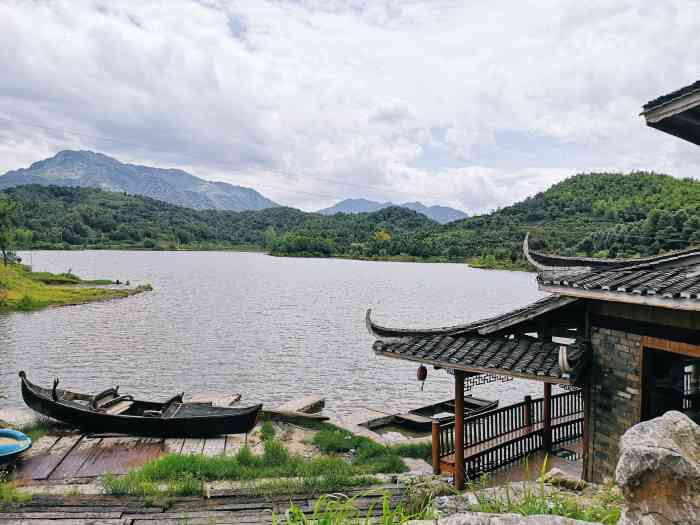 新邵北岛半湾风景区图片