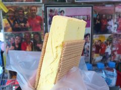 -詹爷爷乌节路街头冰淇淋