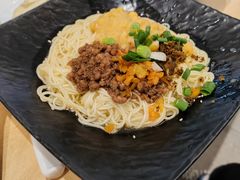 -李与白包子铺(桐梓林店)