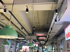 -佰人王串串香火锅(洋珠巷店)