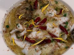 -渔语鱼酸菜鱼新川菜(来福士店)