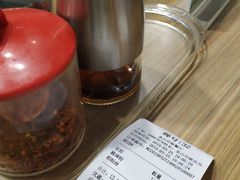 -小杨生煎(金山百联购物中心3楼店)