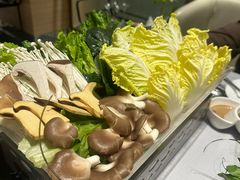 蔬菜拼盘-红鼎豆捞·非遗鲍皇汤火锅(宝丰路店)
