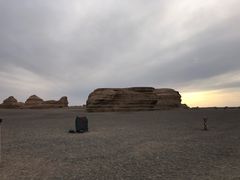 -敦煌雅丹国家地质公园