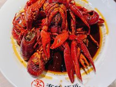 特色十三香小龙虾-有位虾匠·胶东小馆(市北店)