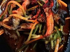 -湖南人家湘菜馆(镇江路店)