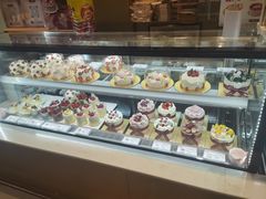 -花花卷卷·鲜食蛋糕(静安久光百货店)