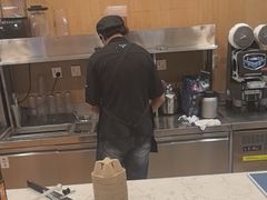-霸王茶姬(南强街店)