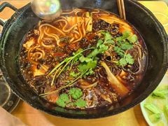 -鸿顺老铁锅美蛙鱼府(解放碑店)