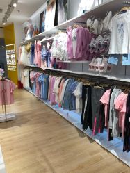 -巴拉巴拉(首创奥特莱斯店)