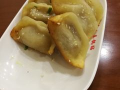 -小姜锅贴(凤凰街店)