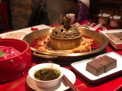 -小龙翻大江文化火锅(宽窄店)