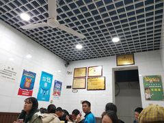 大堂-覃肥叔桂林米粉(粮道街店)