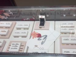 -DR钻戒(成都银泰城店)
