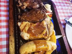 -鲨鱼美式餐厅酒吧Sharky