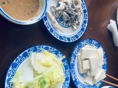 焯白菜-牛街老爆肚满(牡丹园店)