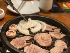 -萨拉伯尔(燕莎友谊商城店)