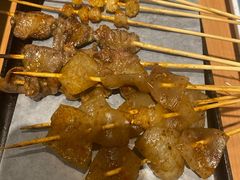 -撸啊撸铁签小肉(车站南路店)