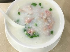 皮蛋瘦肉粥-洪利粥店茶餐厅