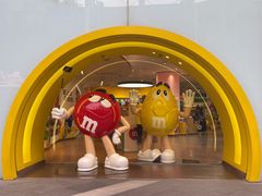 -m豆巧克力世界(上海世茂广场店)