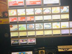 -一兰拉面(新宿中央东口店)