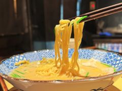 -荣家黄鱼面(前滩太古里店)