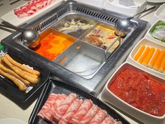 -海底捞火锅鲜切牛肉主题店(长寿路店)