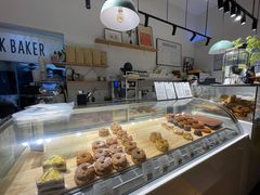 面包甜点陈列柜-DRUNK BAKER(上海陕康里店)