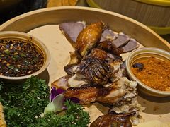 -亮欢寨酸汤鱼(沙冲路店)