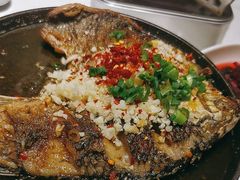 -靓虾二哥长沙地标小龙虾(五一广场店)