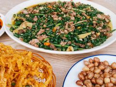 特色尖椒兔-江湖黑大兔(杨家坪店)