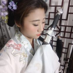 -织梦阁汉服体验店