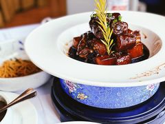 圆苑红烧三宝-圆苑(金茂店)