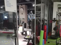 -立峰超越健身中心(先天下店)