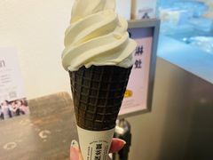 芝芝脆筒-喜茶(上海兴业太古汇店)