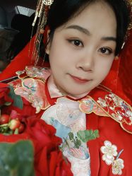 -艾米丽婚纱礼服