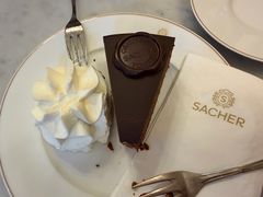 -Cafe Sacher(WIEN)