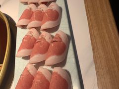 级太阳卷羊肉-猪啊牛呀羊啊铜盘烤肉(正大广场店)