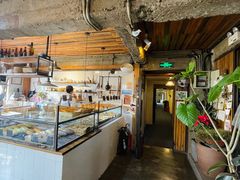 面包甜点陈列柜-仙峰天然面包(迎宾路店)