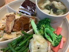 -素满香·全民食养自助(长宁龙之梦店)