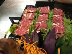 顶级雪花肥牛-东椰·海南椰子鸡火锅(朝阳门店)