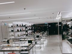 -SAINT LAURENT(海港城店)